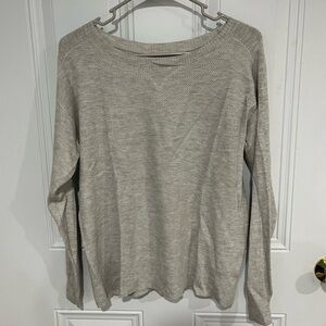 American Eagle Lightweight Sweater